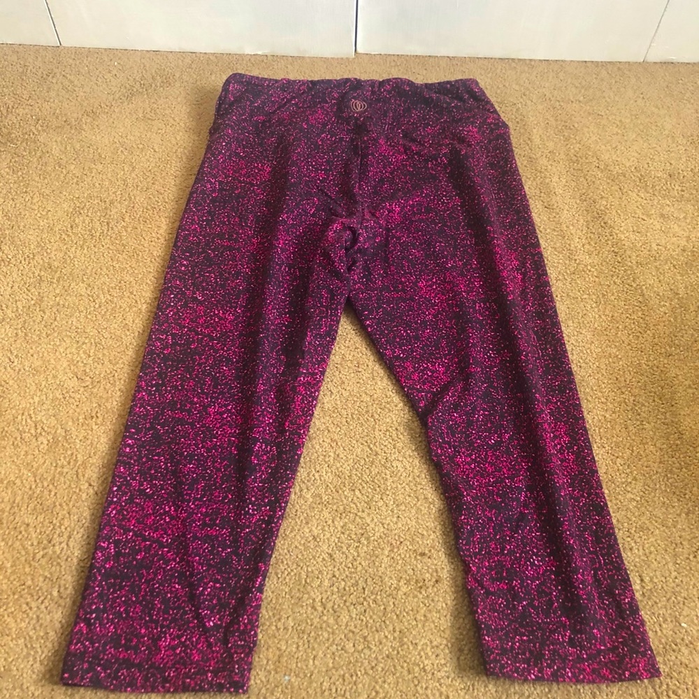 Athletic leggings